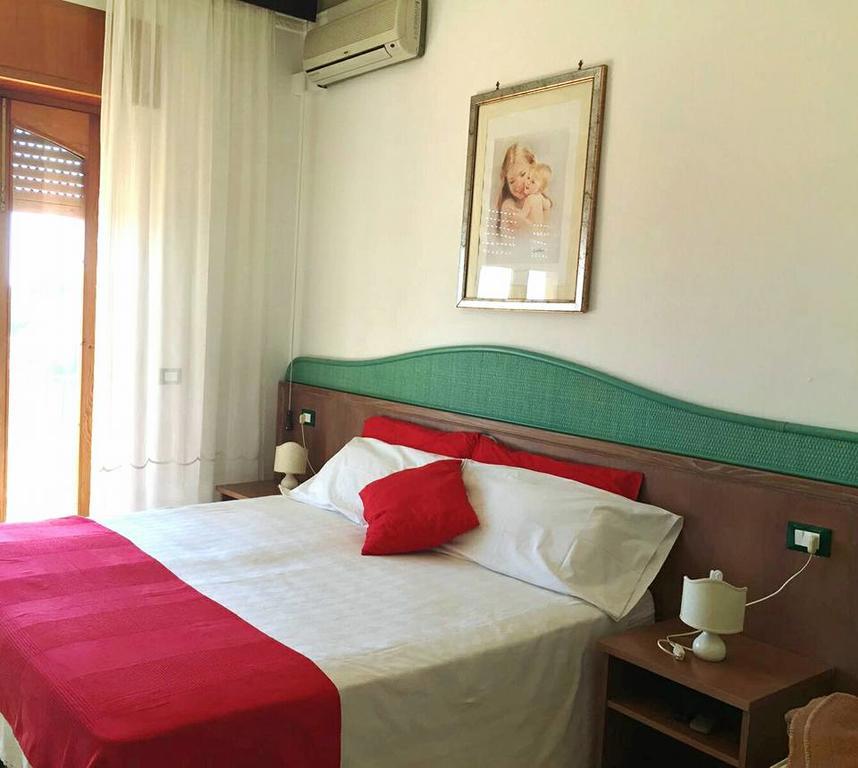 Andros Apartment 陶尔米纳 外观 照片