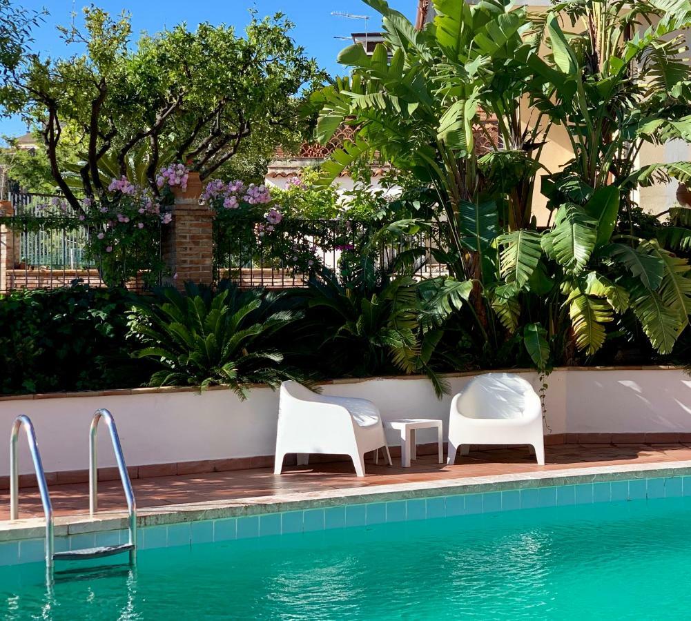Andros Apartment 陶尔米纳 外观 照片